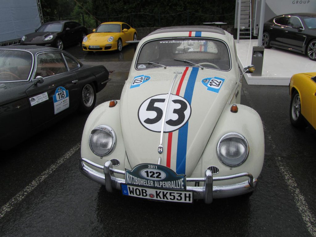Oldtimer Käfer "Herbie" bei der Kitzbühler Alpenrally