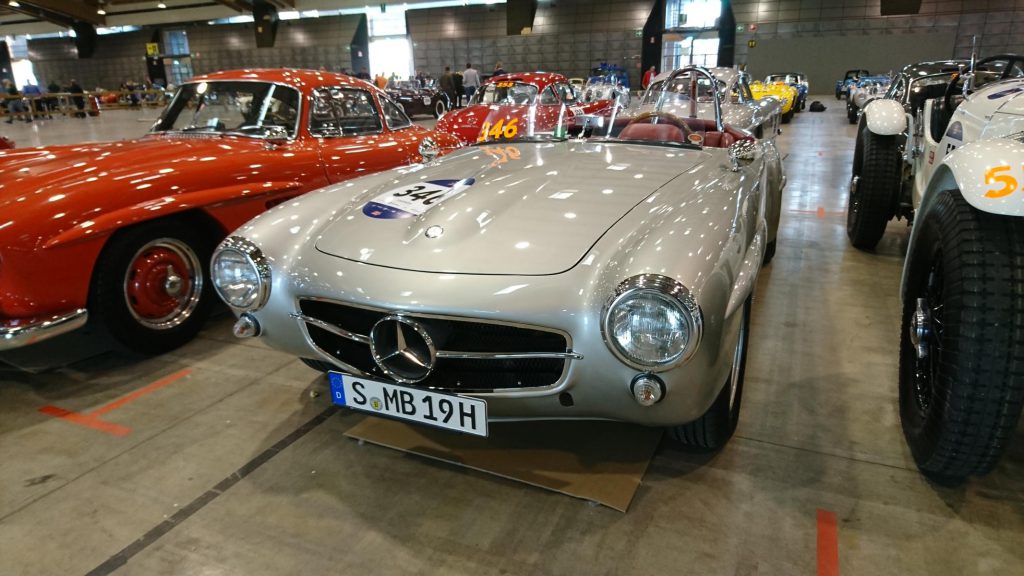 Oldtimer Mercedes Cabrio bei der Mille Miglia